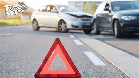 車被撞|遇到車禍怎麼辦？律師：「這動作」保障自己 一定要先做│TVBS。